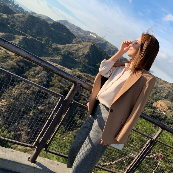 Meet your Posher, Viona - Picture 1 of 1